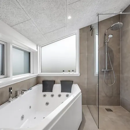 Elisenda - 625m From The Sea By Interhome