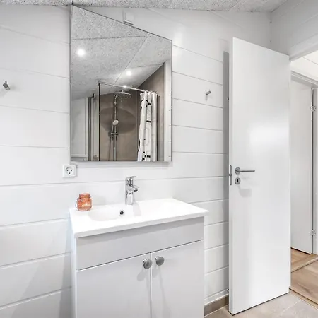 Elisenda - 625m From The Sea By Interhome Дом отдыха